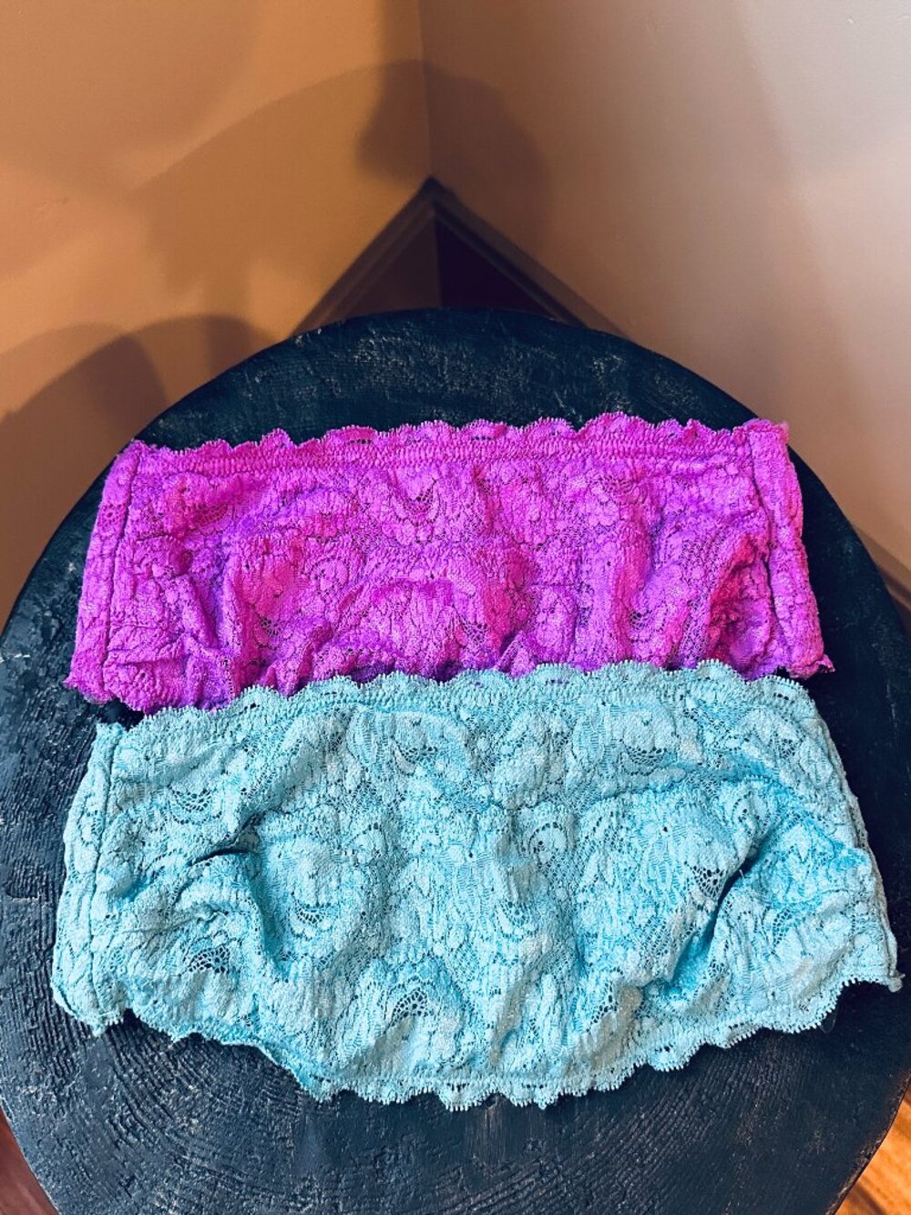SET OF BANDEAU LACE COSABELLA NEVER SAY NEVER PRETTIE BRAS MEDIUM